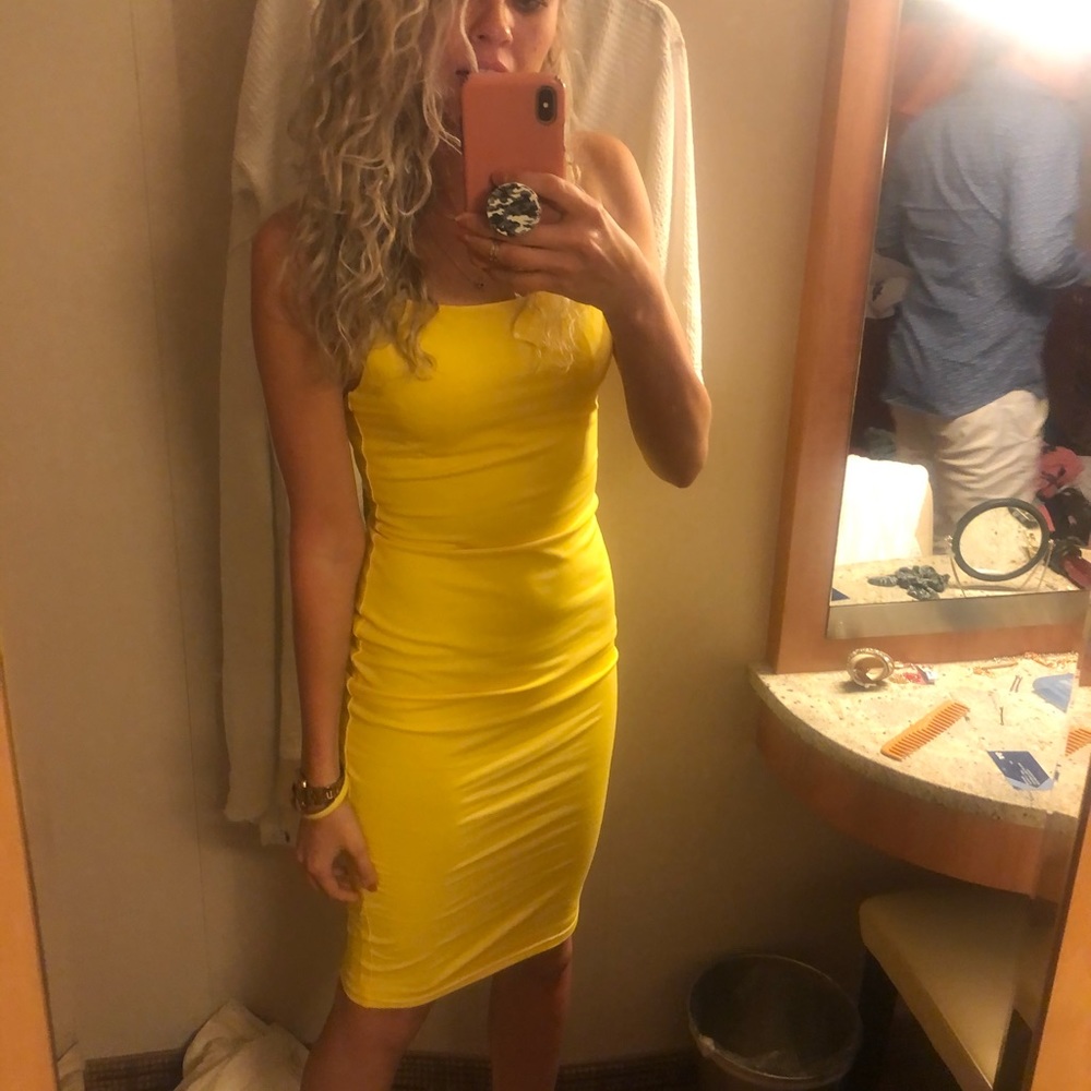 | dress |